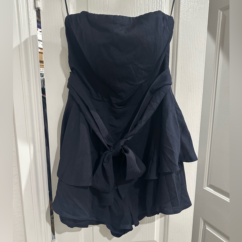 Princess Polly Navy Romper with Bow - Picture 4 of 7